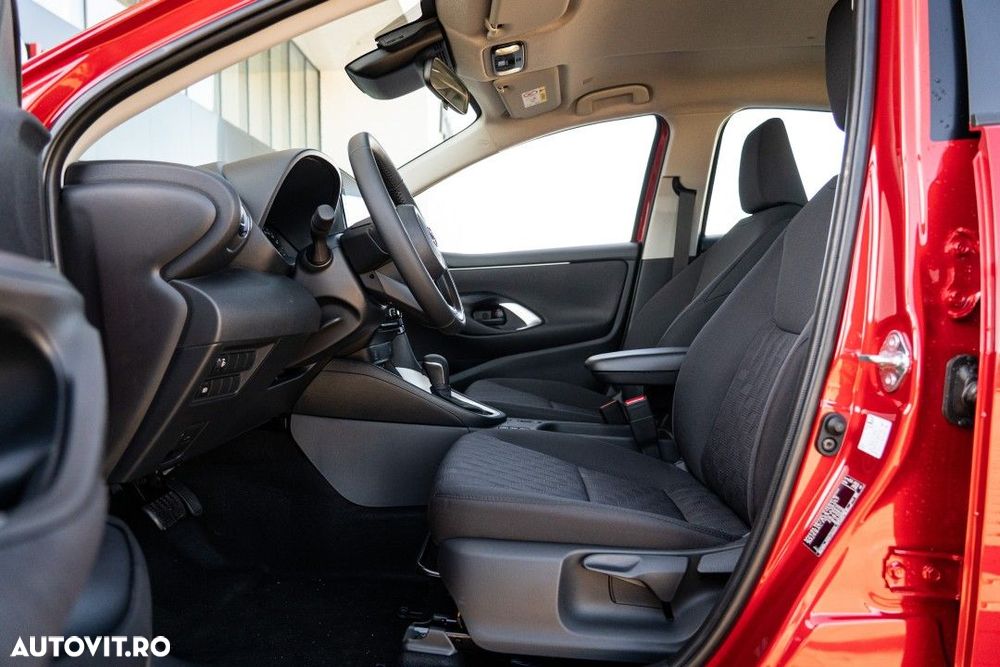 Mazda 2 - 10