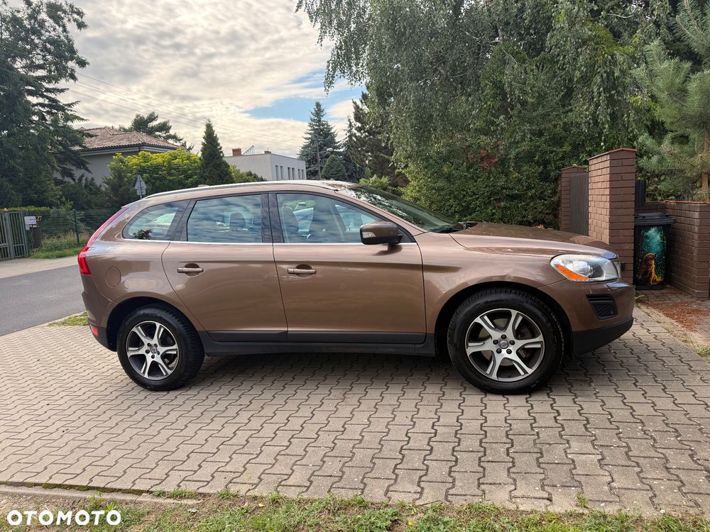 Volvo XC 60 D3 Summum - 4