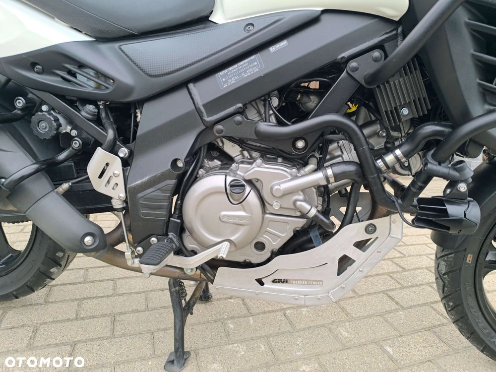 Suzuki V-STROM - 18