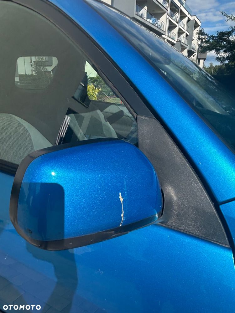 Toyota RAV4 1.8 VVT-i 4x2 - 7