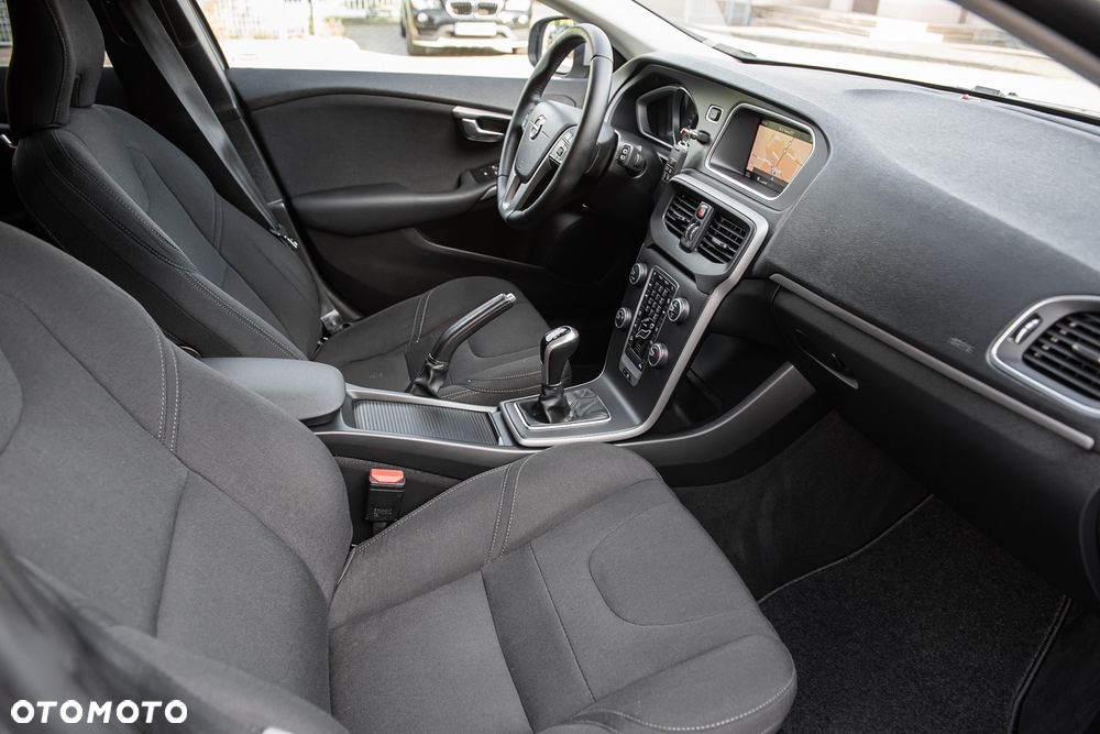 Volvo V40 D2 Kinetic - 30
