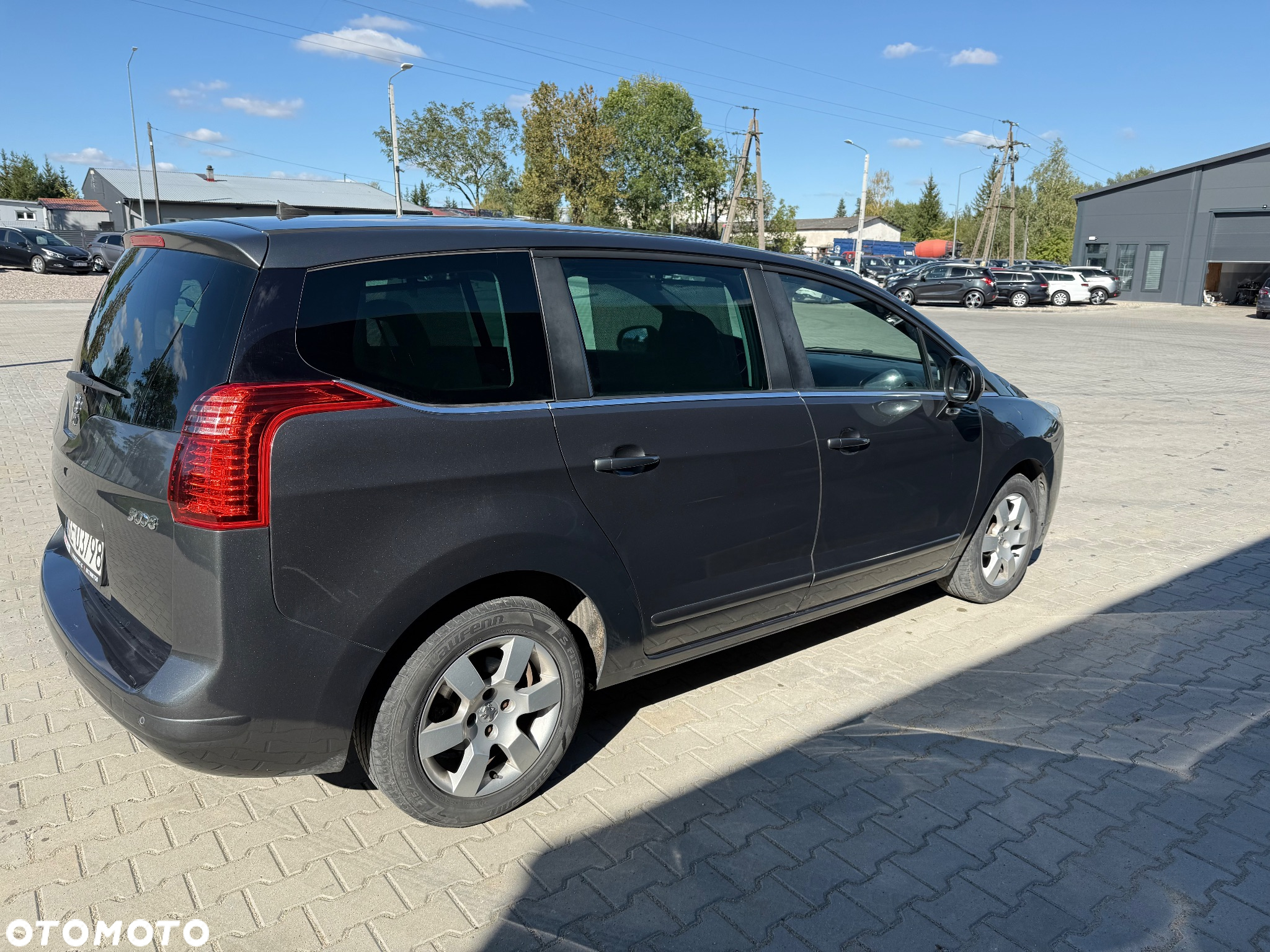 Peugeot 5008 1.6 Active 7os - 10