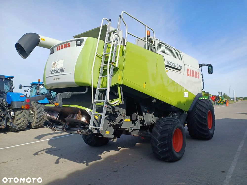 Claas Lexion - 6