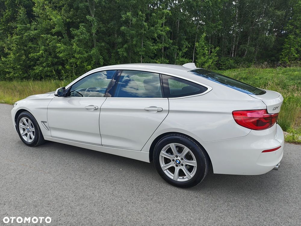 BMW 3GT 320d Advantage - 8