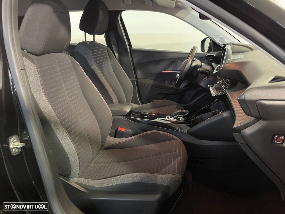 Peugeot e-2008 50 kWh Style - 13