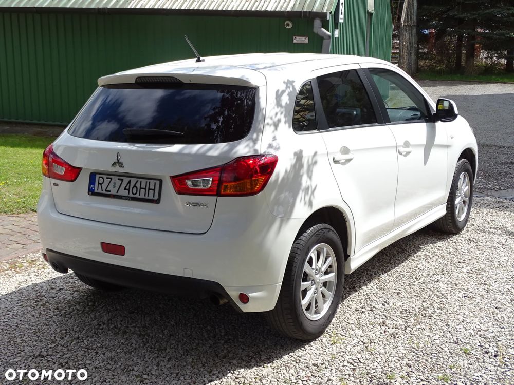 Mitsubishi ASX 1.6 Intense - 10