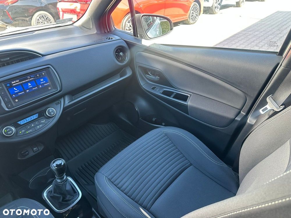 Toyota Yaris 1.5 Selection - 12