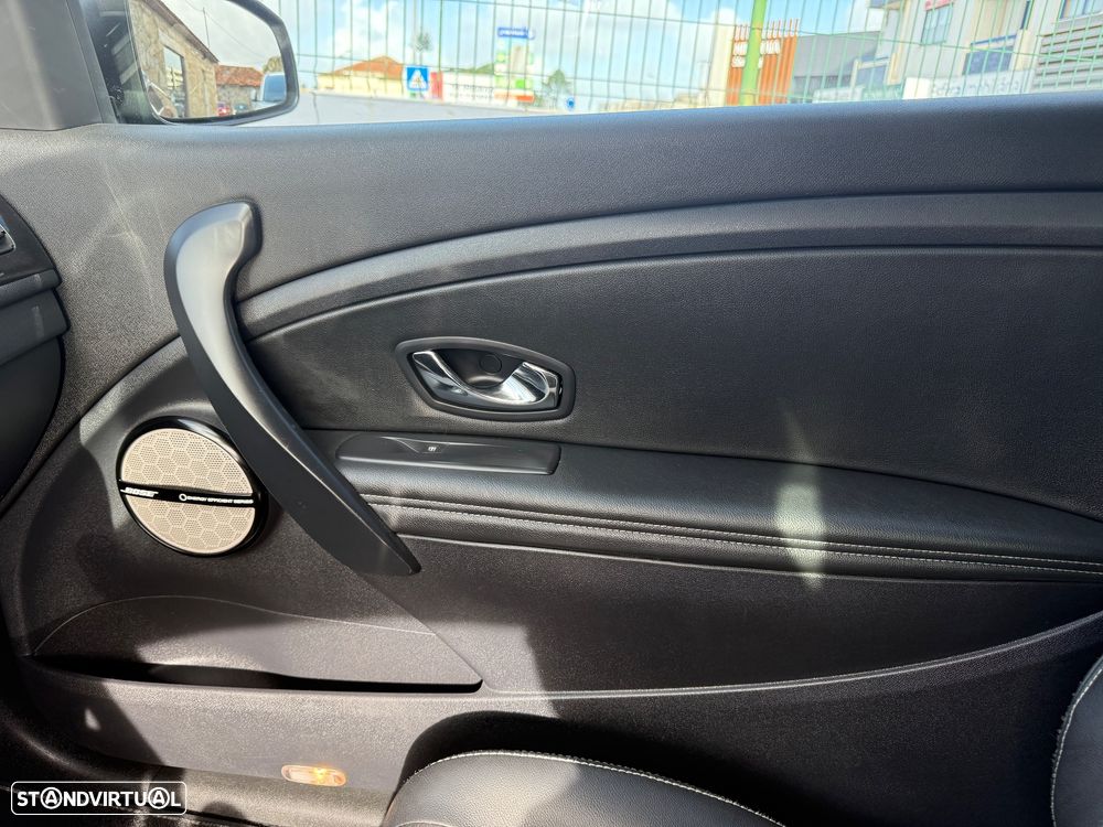 Renault Mégane Coupe 1.5 dCi Bose Edition SS - 30