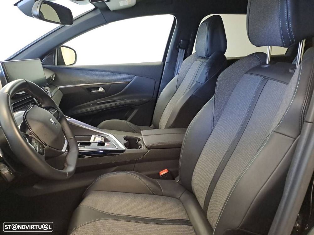 Peugeot 5008 1.5 BlueHDi Allure Pack EAT8 - 9