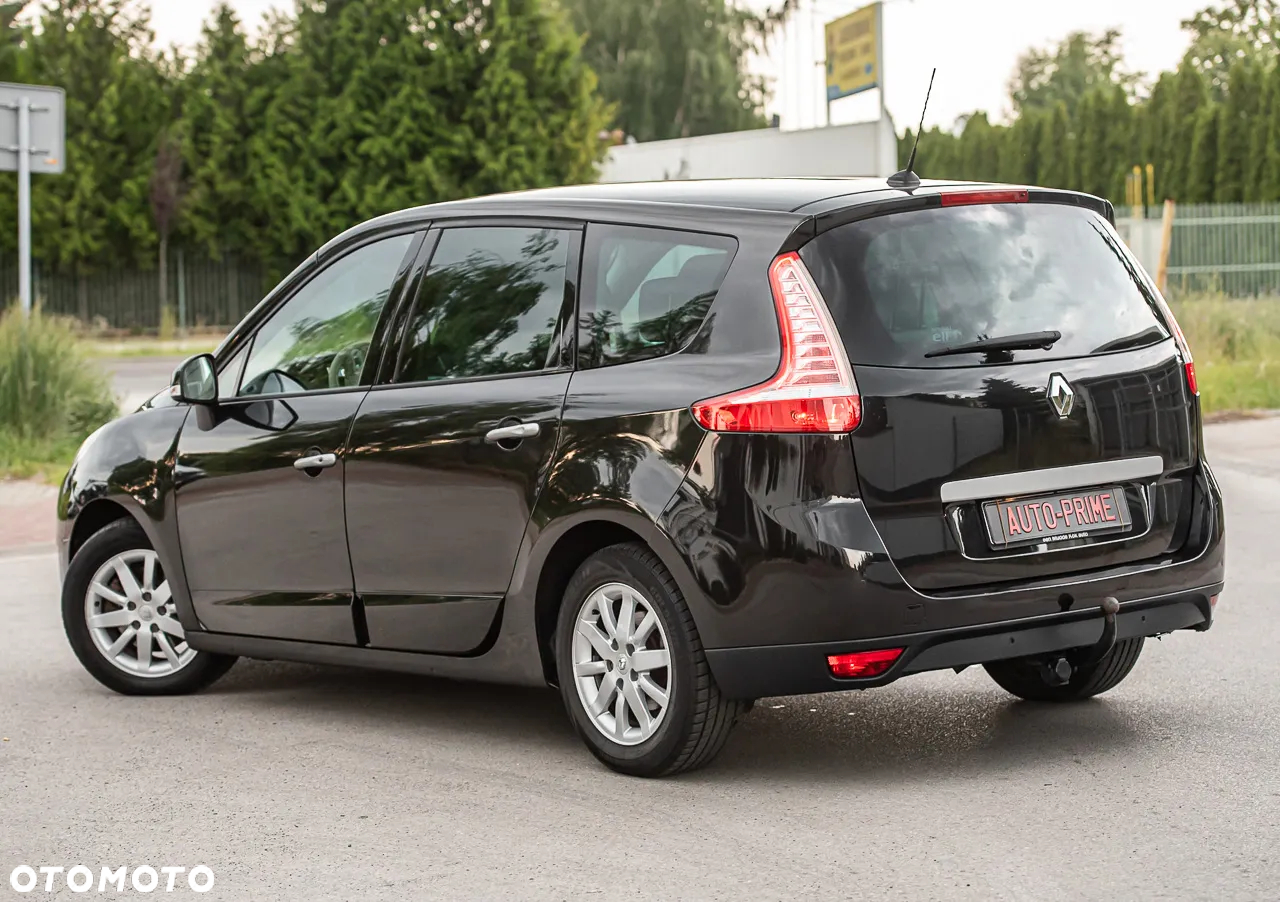 Renault Grand Scenic - 9