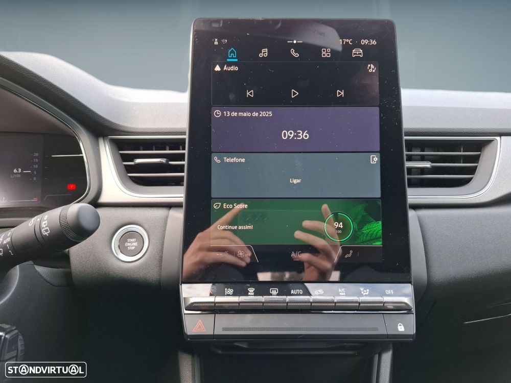 Renault Captur 1.0 TCe Techno Bi-Fuel - 24