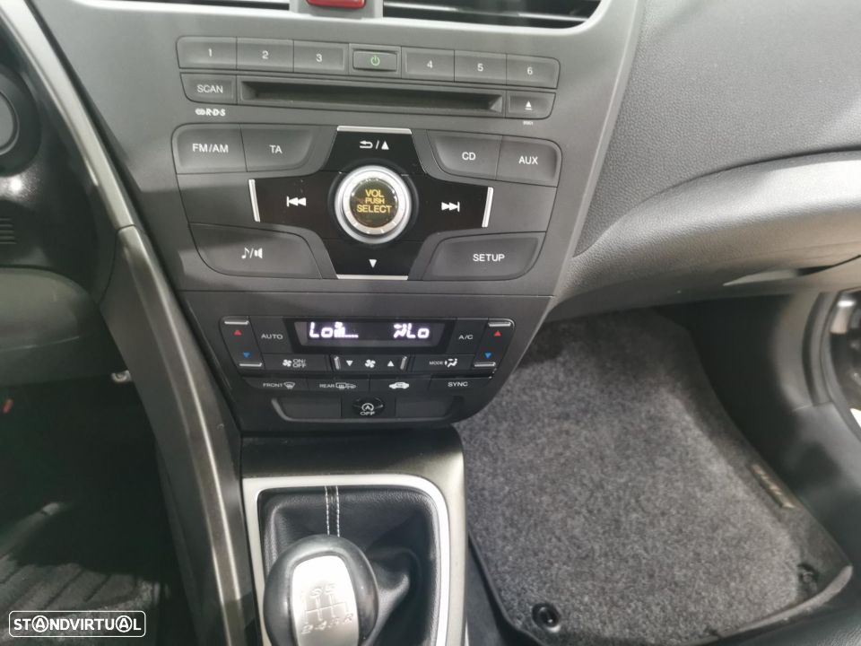 Honda Civic 2.2 i-DTEC Sport - 14