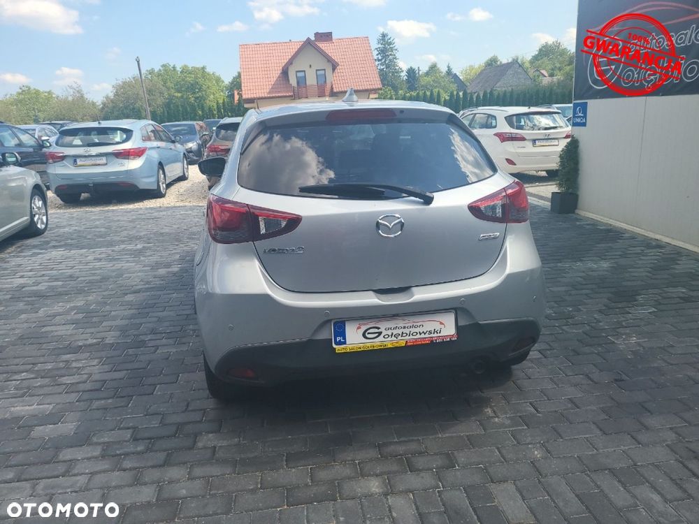 Mazda 2 - 10