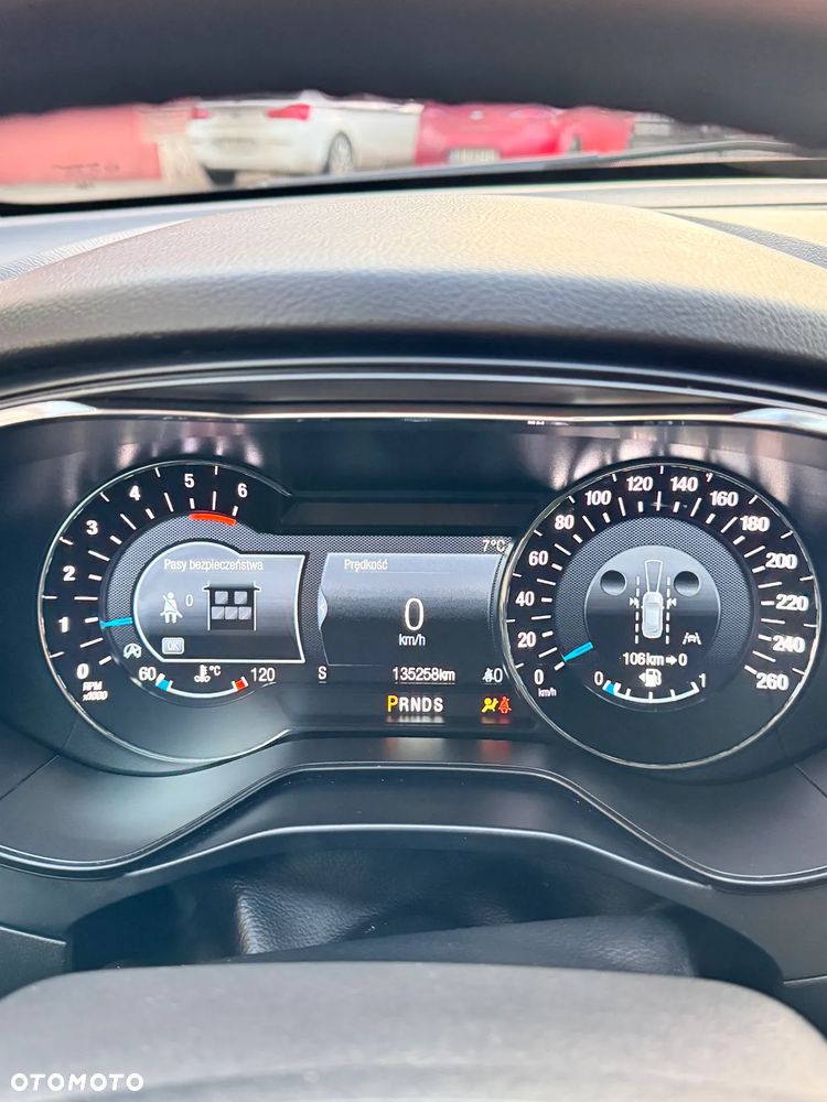 Ford Mondeo ver-2-0-ecoblue-titanium - 16