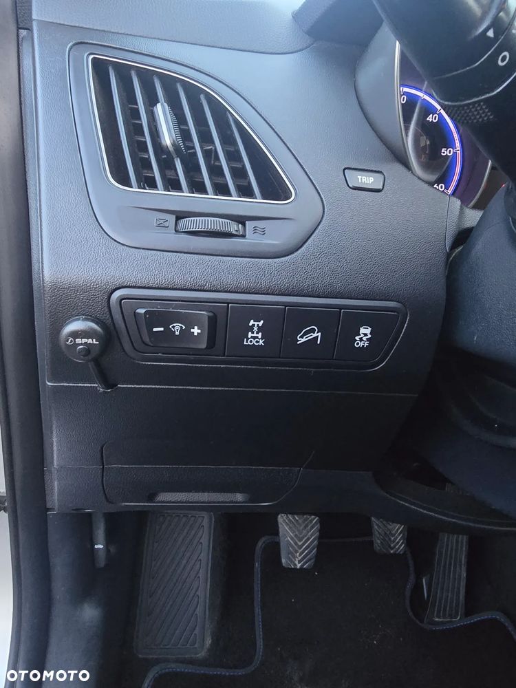 Hyundai ix35 2.0 CRDi 4WD Comfort - 28