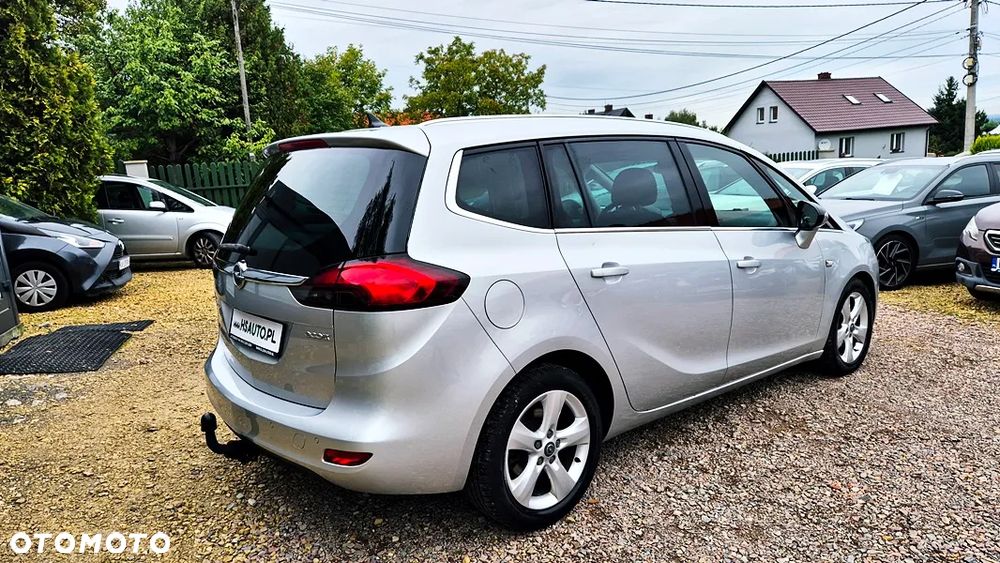 Opel Zafira 1.4 T Cosmo EU6 - 16