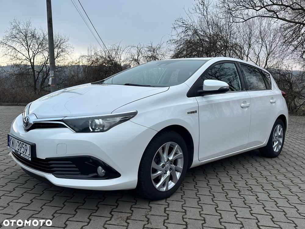 Toyota Auris 1.8 HSD Prestige - 2