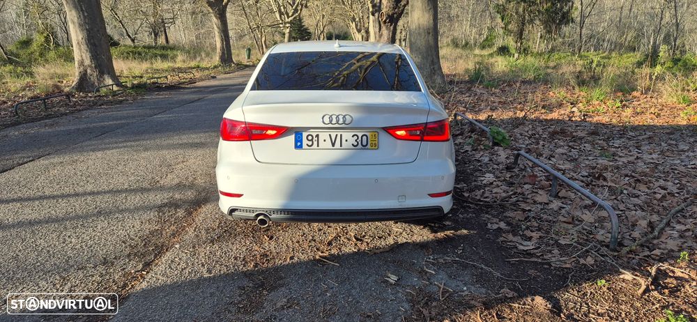 Audi A3 Limousine 1.6 TDI S-line - 8