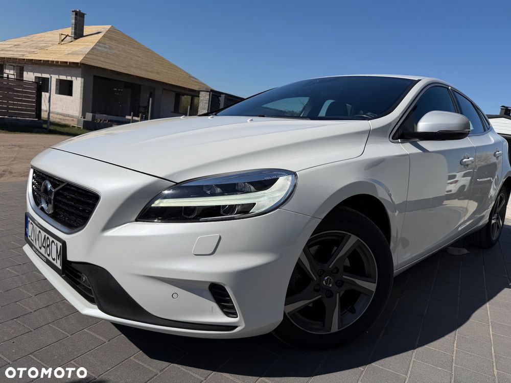 Volvo V40 D2 RDesign - 1