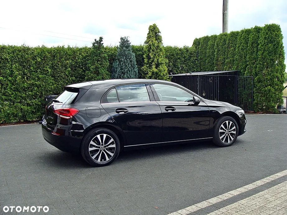 Mercedes-Benz Klasa A 250 e PHEV Progressive 8G-DCT - 4