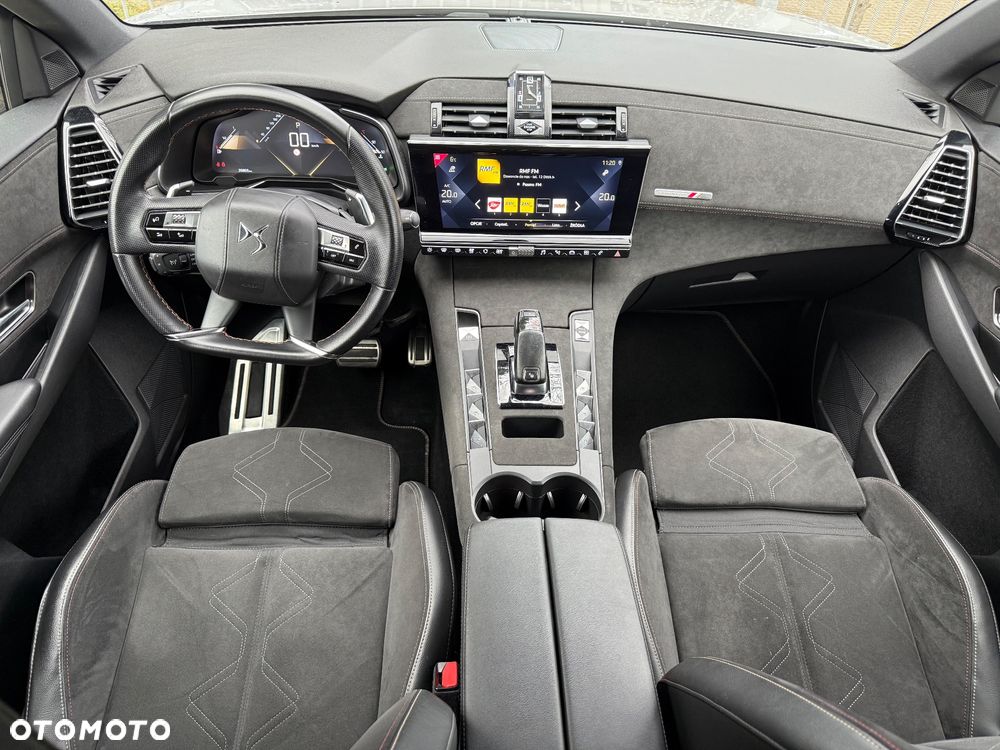 DS Automobiles DS 7 Crossback 1.6 PureTech Performance Line + - 17