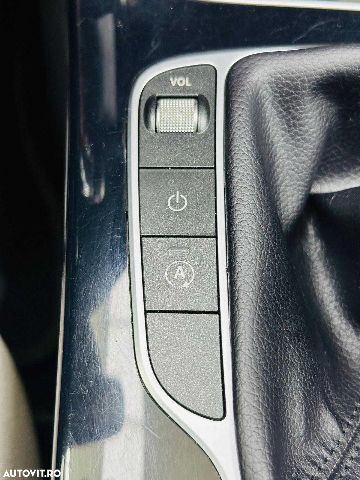 Mercedes-Benz C - 31