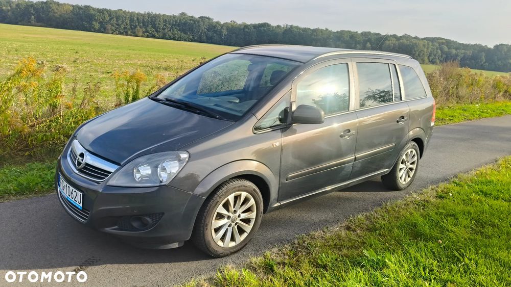Opel Zafira 1.8 Family Plus