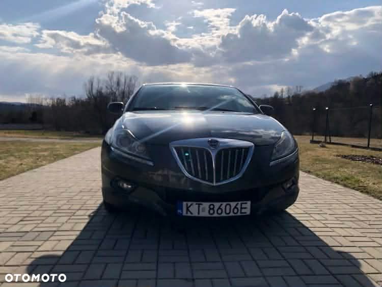 Lancia Delta 1.9 Multijet Twinturbo Executive - 4