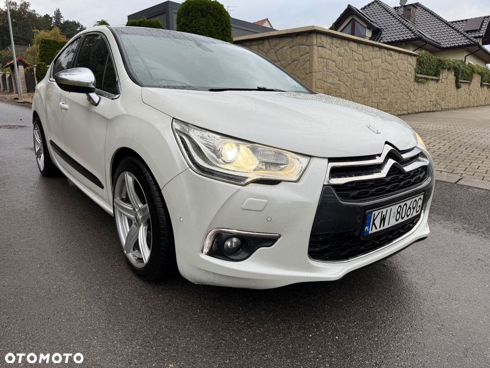 Citroën DS4 THP 200 Pure Pearl - 24