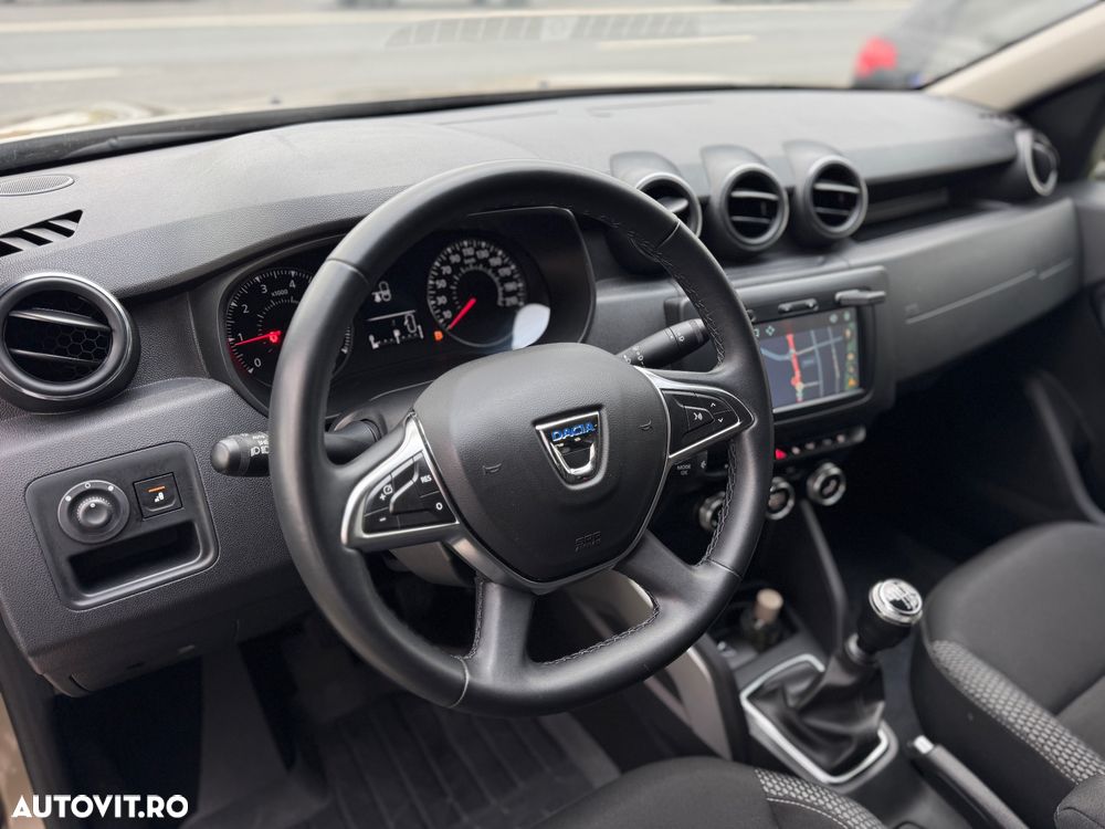 Dacia Duster 1.5 Blue dCi 4WD Prestige jante 17" - 11