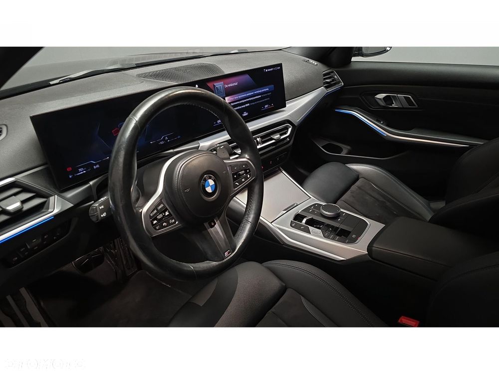 BMW Seria 3 320d xDrive mHEV M Sport - 16