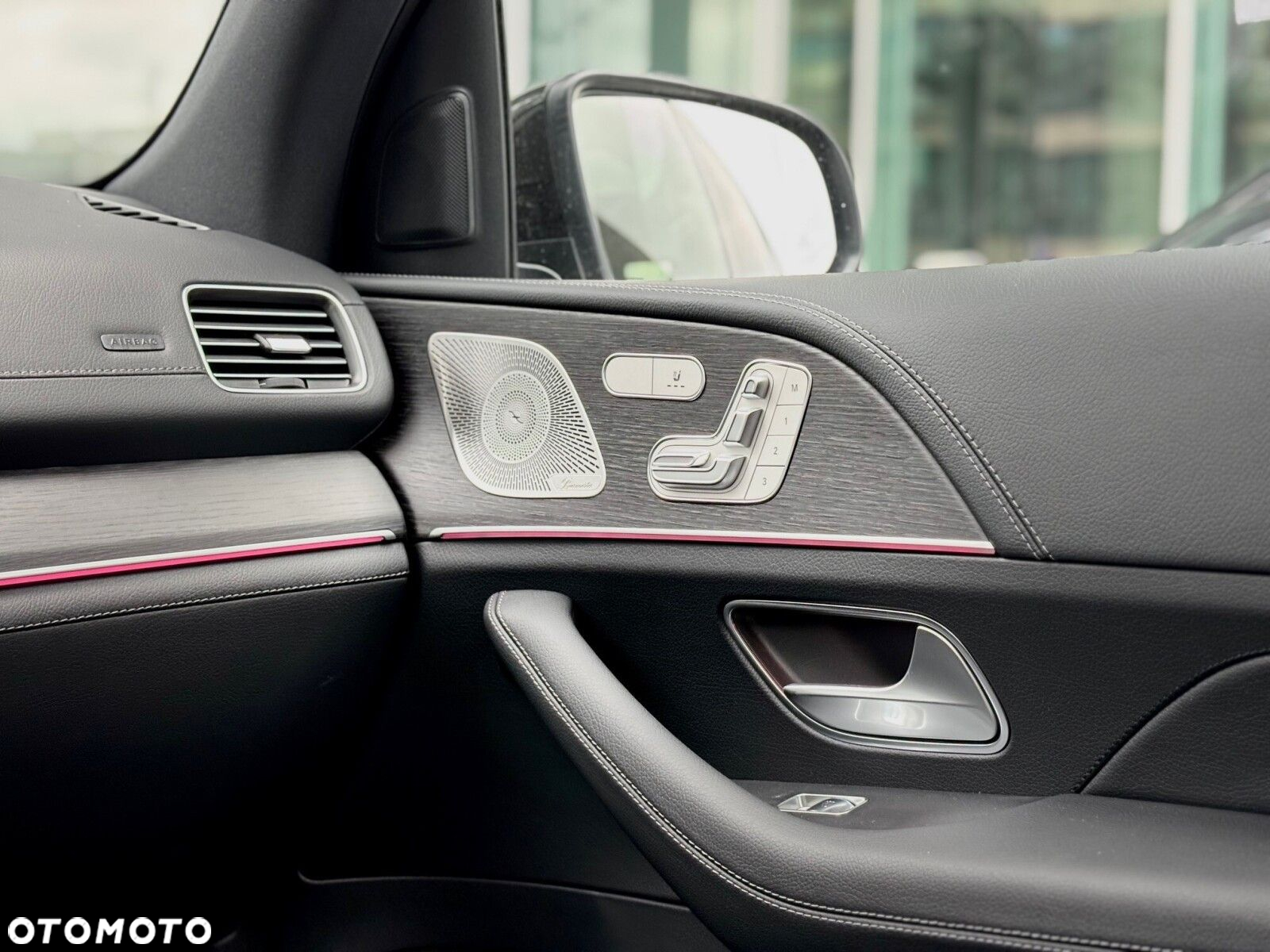 Mercedes-Benz GLE - 13