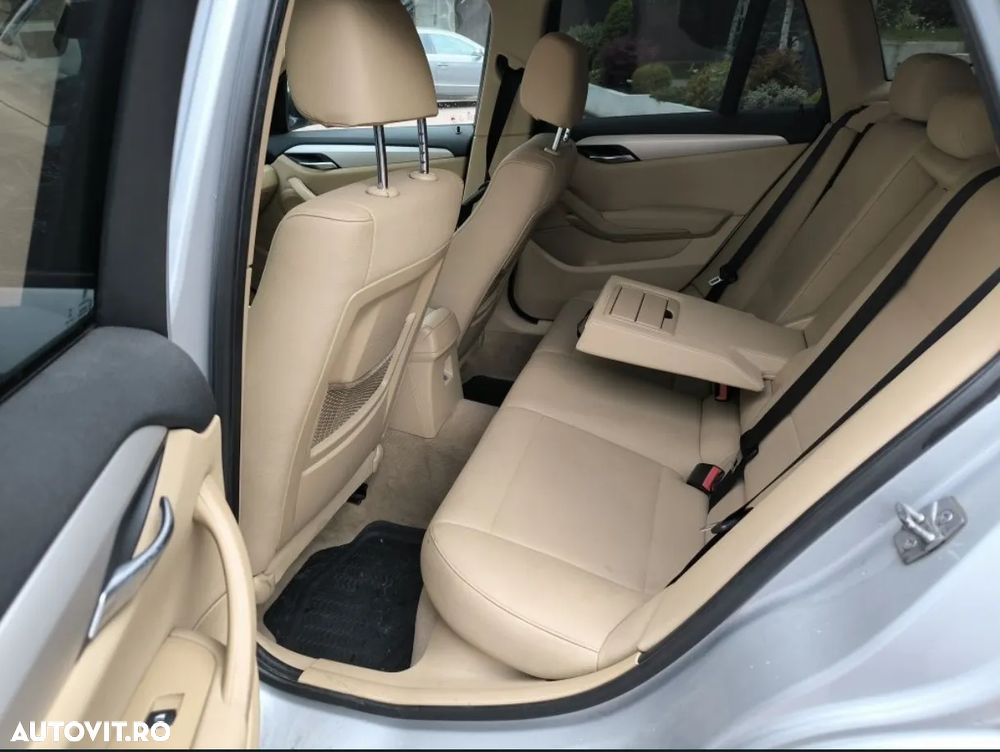 BMW X1 xDrive18d Aut. Sport Line - 8
