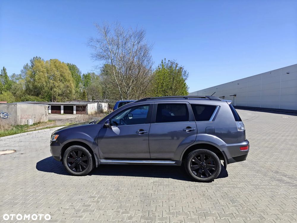 Mitsubishi Outlander 2.2 DI-D 4WD TC-SST Instyle - 3
