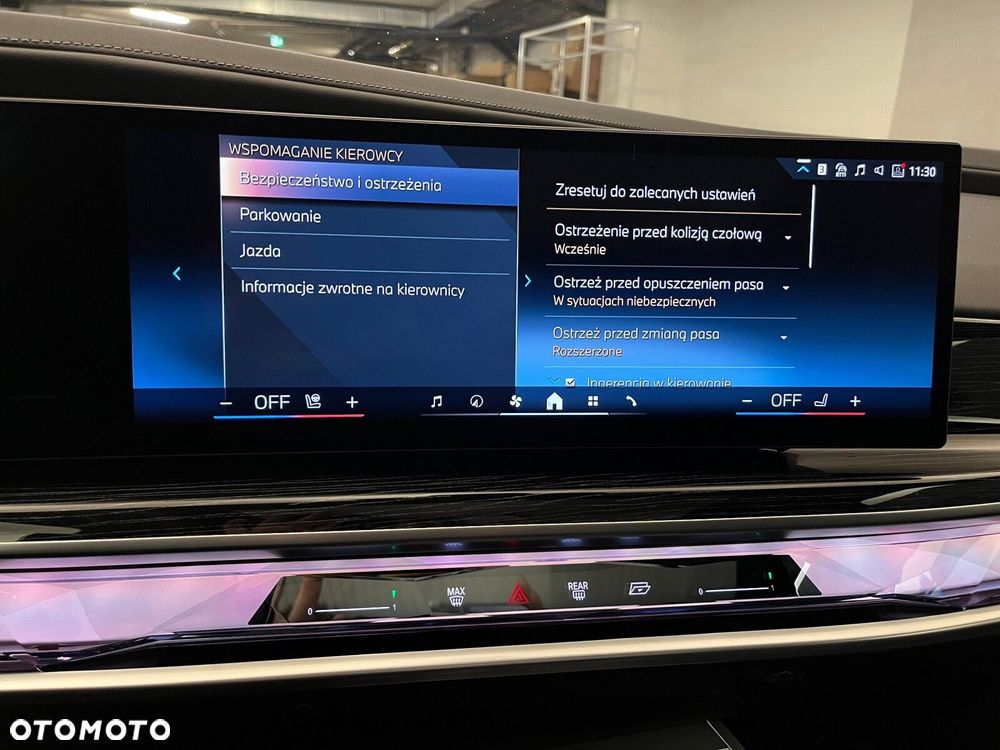 BMW Seria 7 - 24