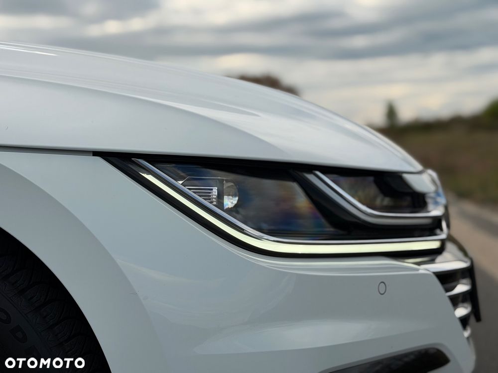 Volkswagen Arteon 2.0 TSI DSG R-Line - 23