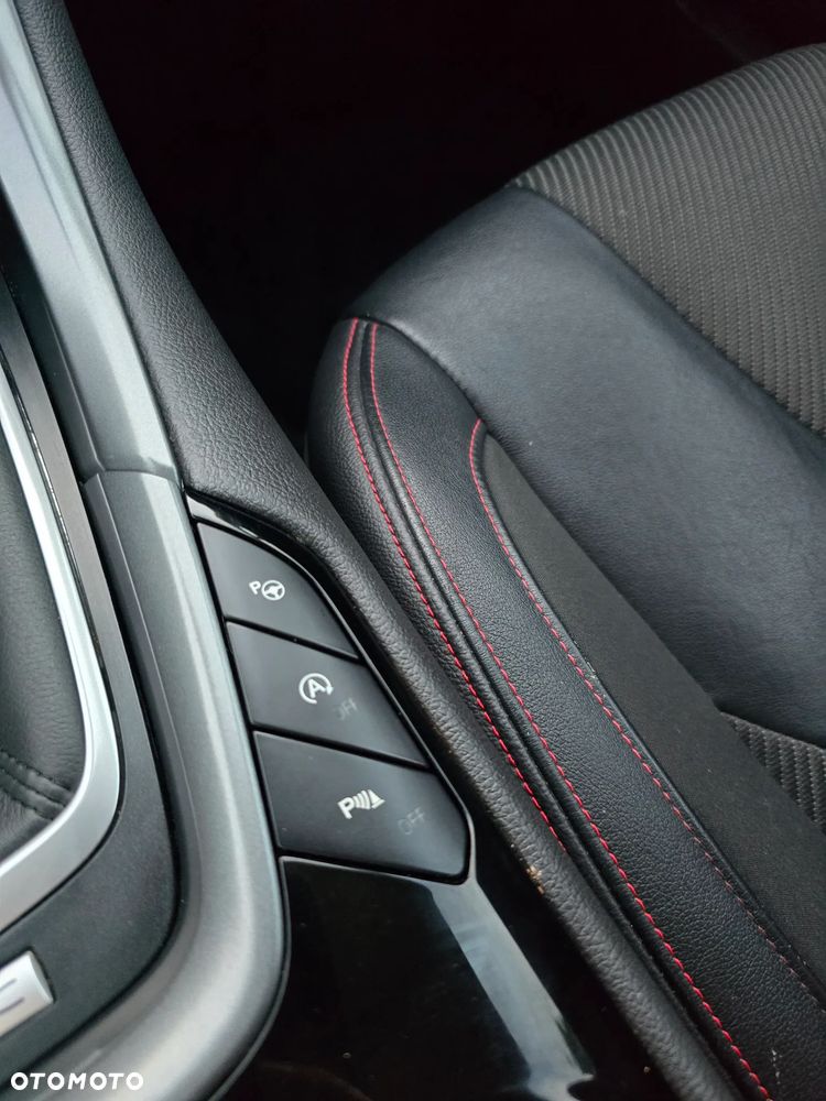 Ford Mondeo 1.5 EcoBoost ST-Line - 14