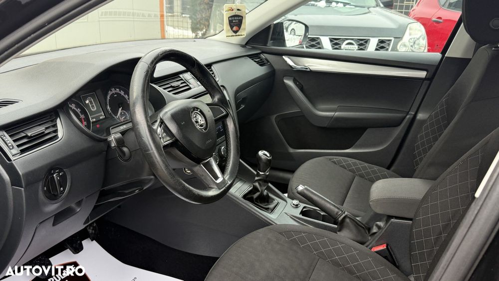 Skoda Octavia - 12