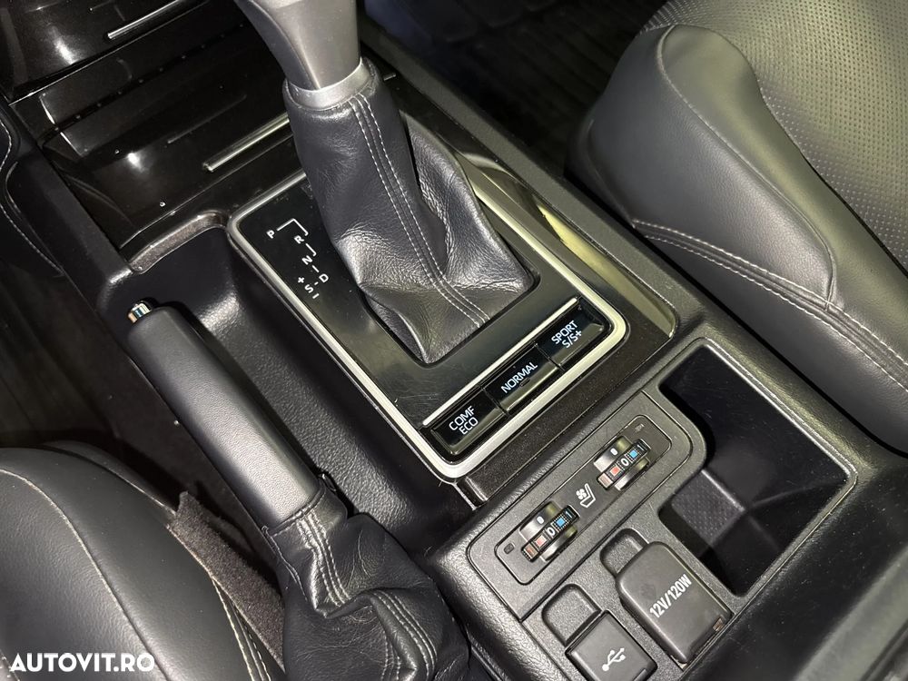 Toyota Land Cruiser 2.8l D-4D 204 CP A/T 7 locuri Luxury AVS Black - 19