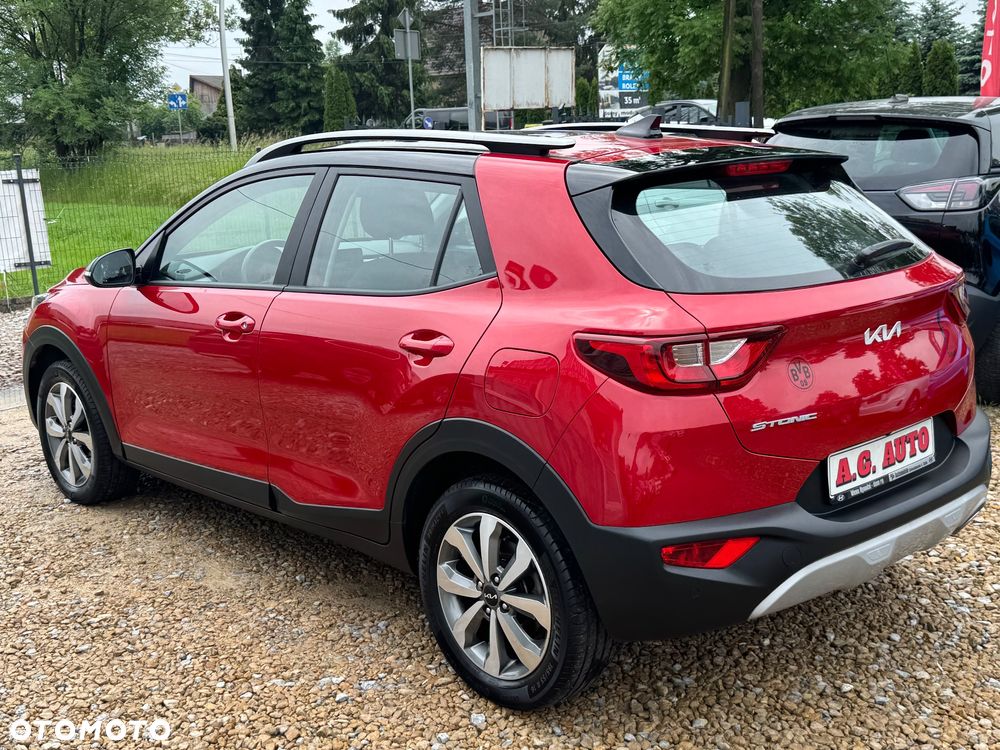 Kia Stonic - 8