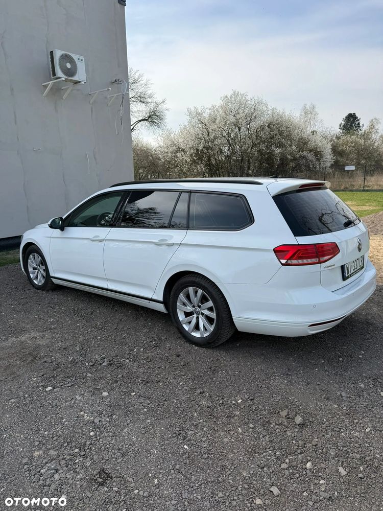 Volkswagen Passat 1.6 TDI BMT Trendline - 5