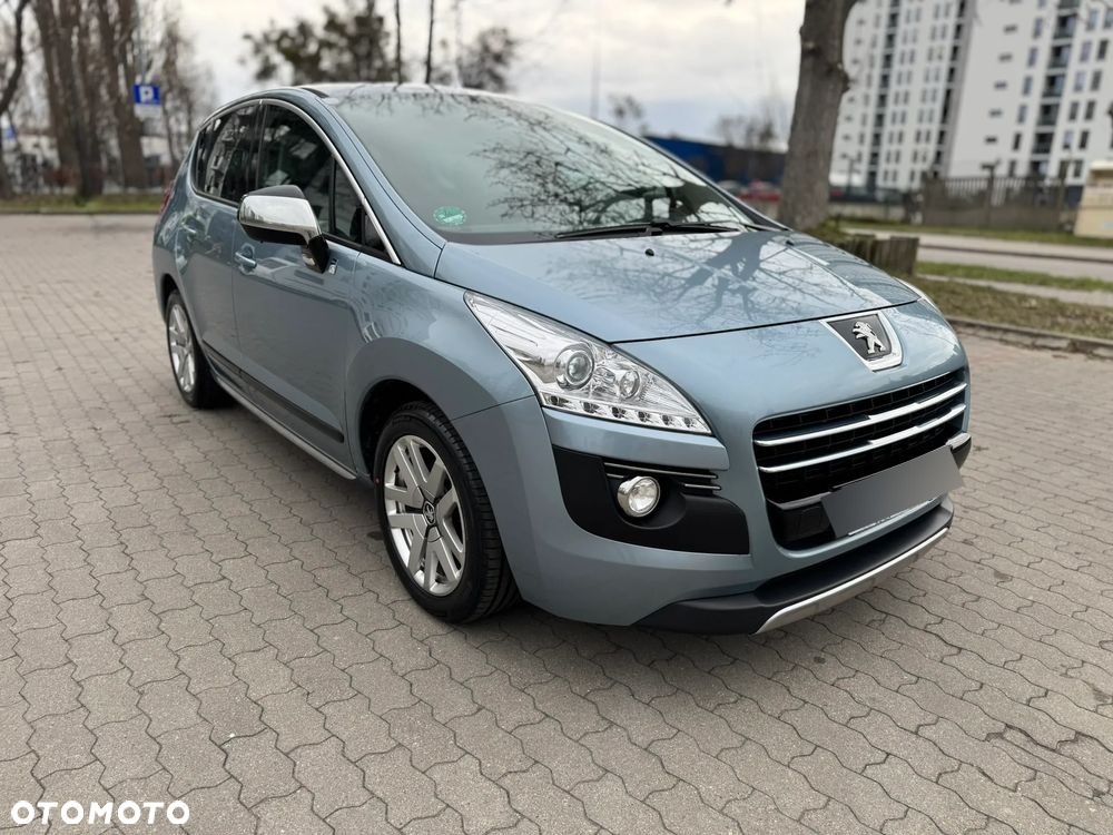 Peugeot 3008 2.0 HYbrid4 - 10