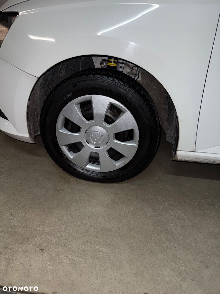 Skoda Fabia 1.0 Ambition - 8