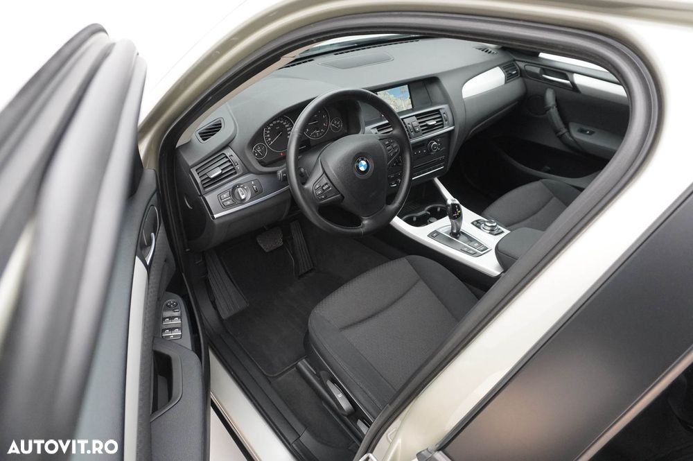 BMW X3 xDrive20d Aut. - 7