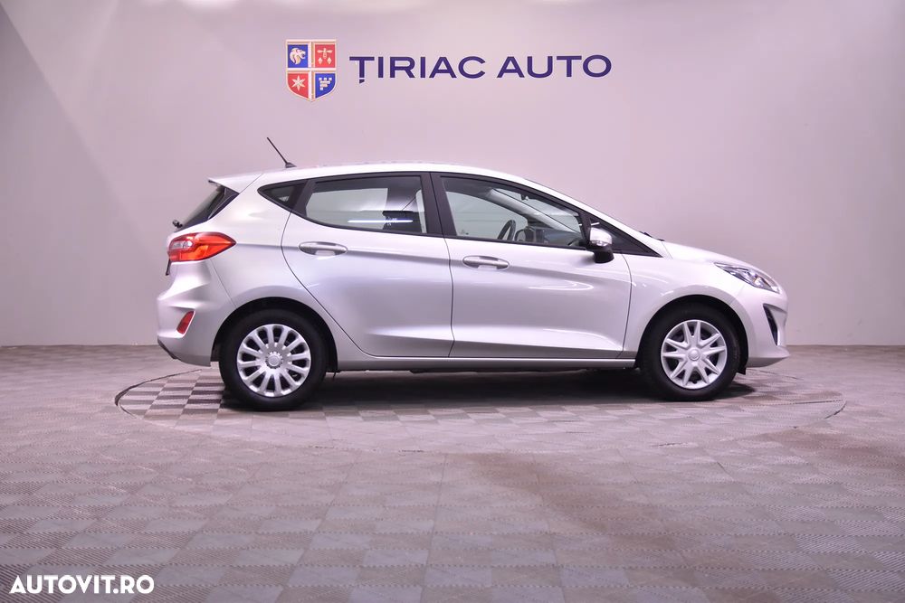 Ford Fiesta - 6