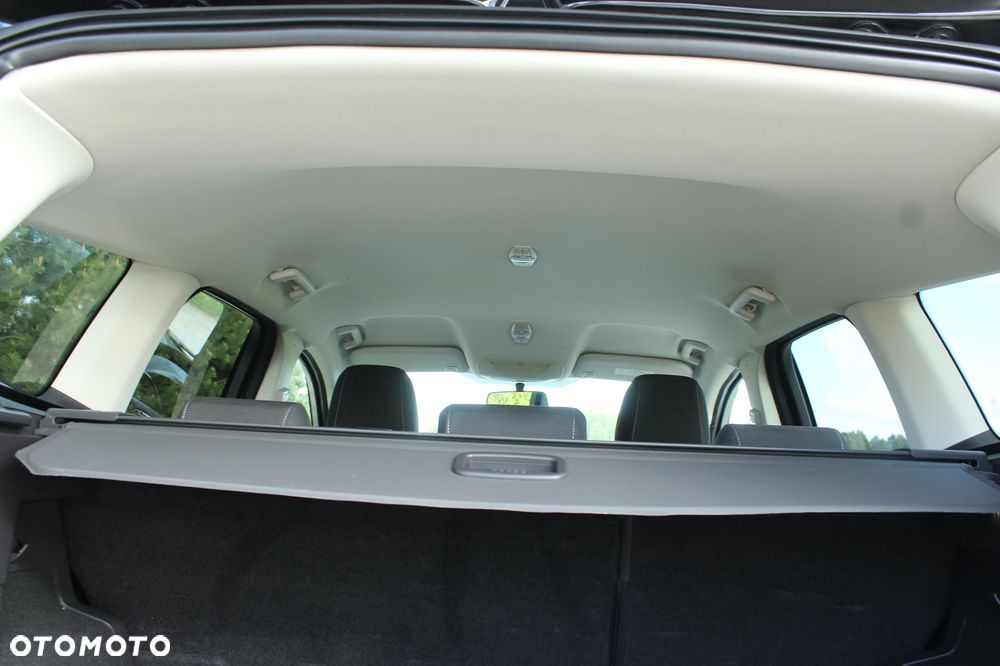 Ford Kuga 2.0 TDCi 2x4 Trend - 33