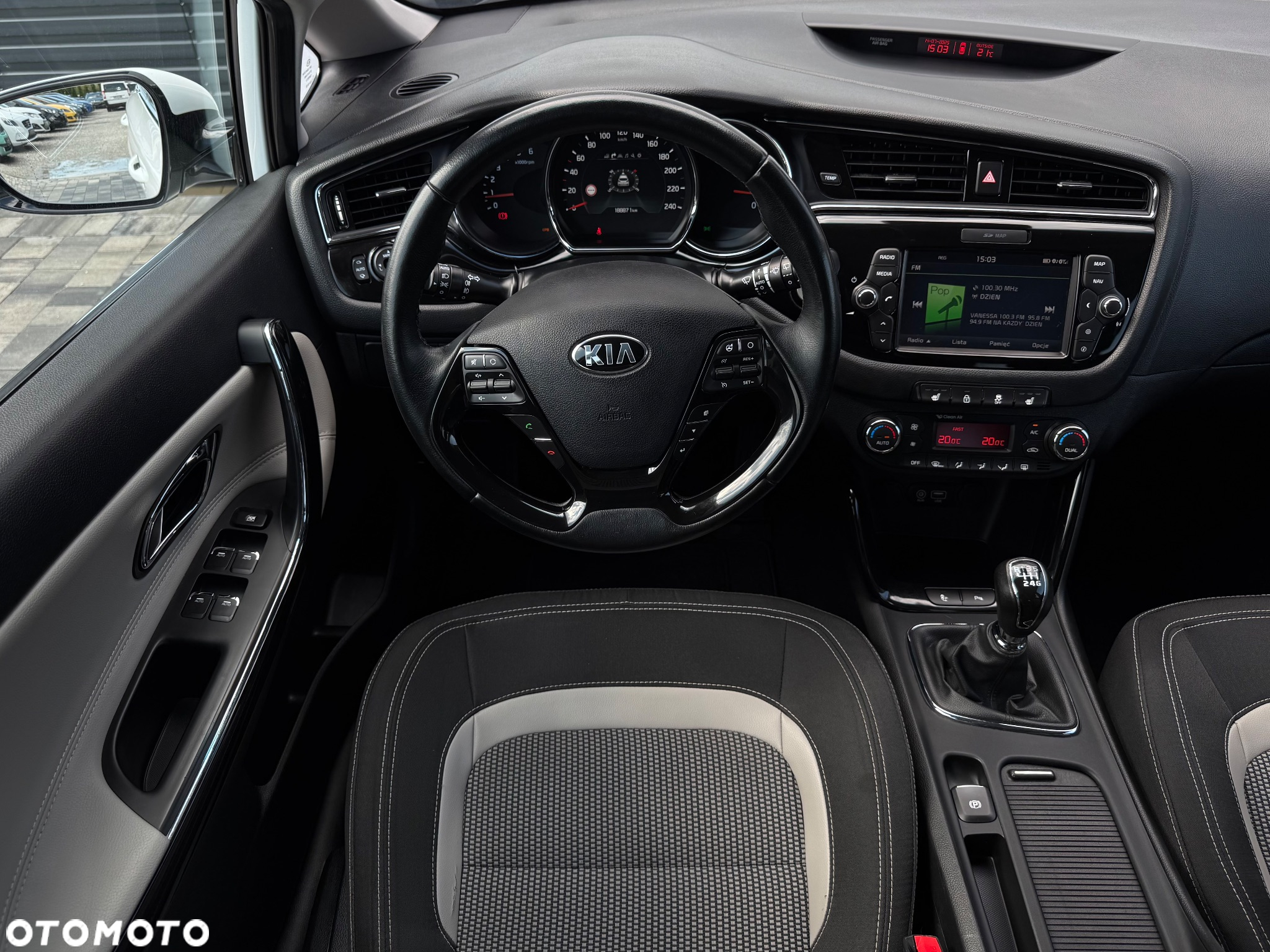 Kia Ceed 1.6 CRDi 136 ISG Spirit - 9