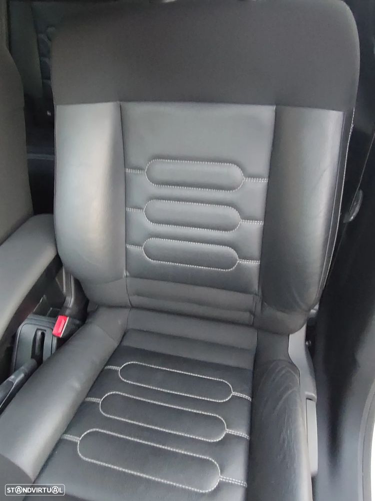 Citroën C4 Cactus 1.2 PureTech Rip Curl - 24