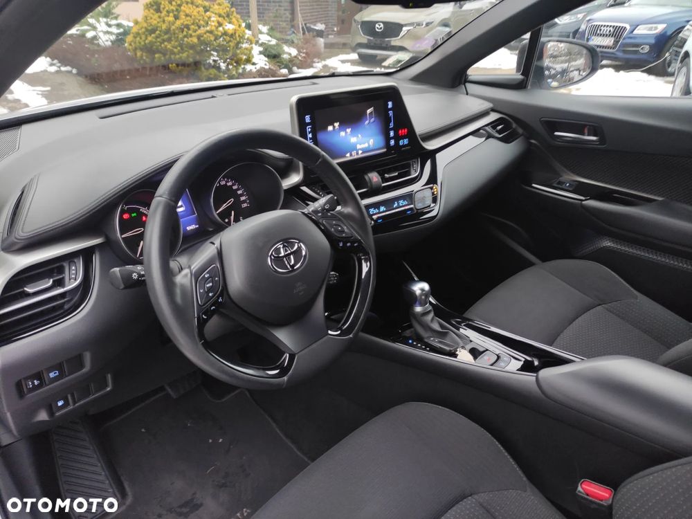 Toyota C-HR Style - 19