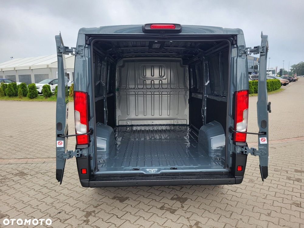 Opel movano Movano Furgon L2H1 2.2 Diesel 140KM MT6 Euro 6E DMC 3.3t 10m3 - 17
